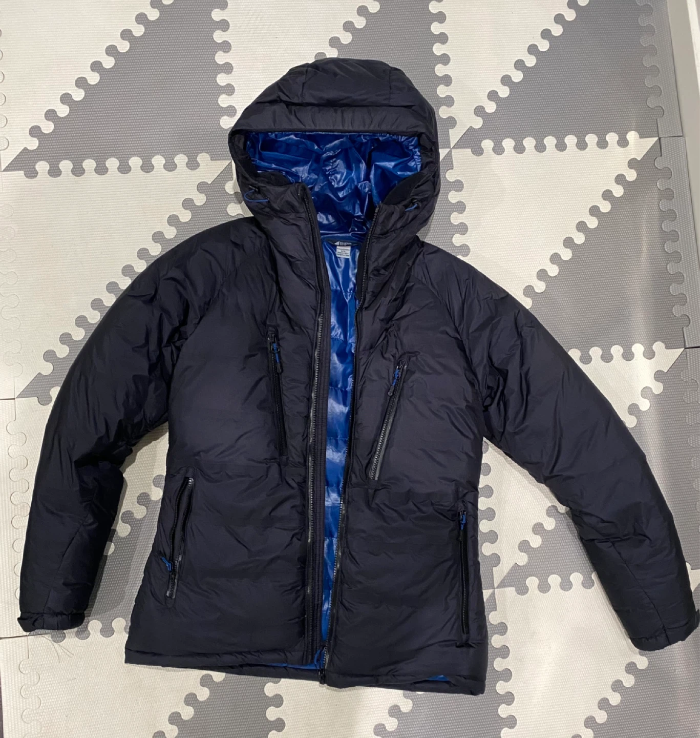 Mountain Equipment Co-op Womens Down Jacket small