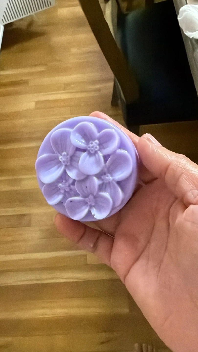 Handmade Soaps - Various Designs and Scents - photo 4