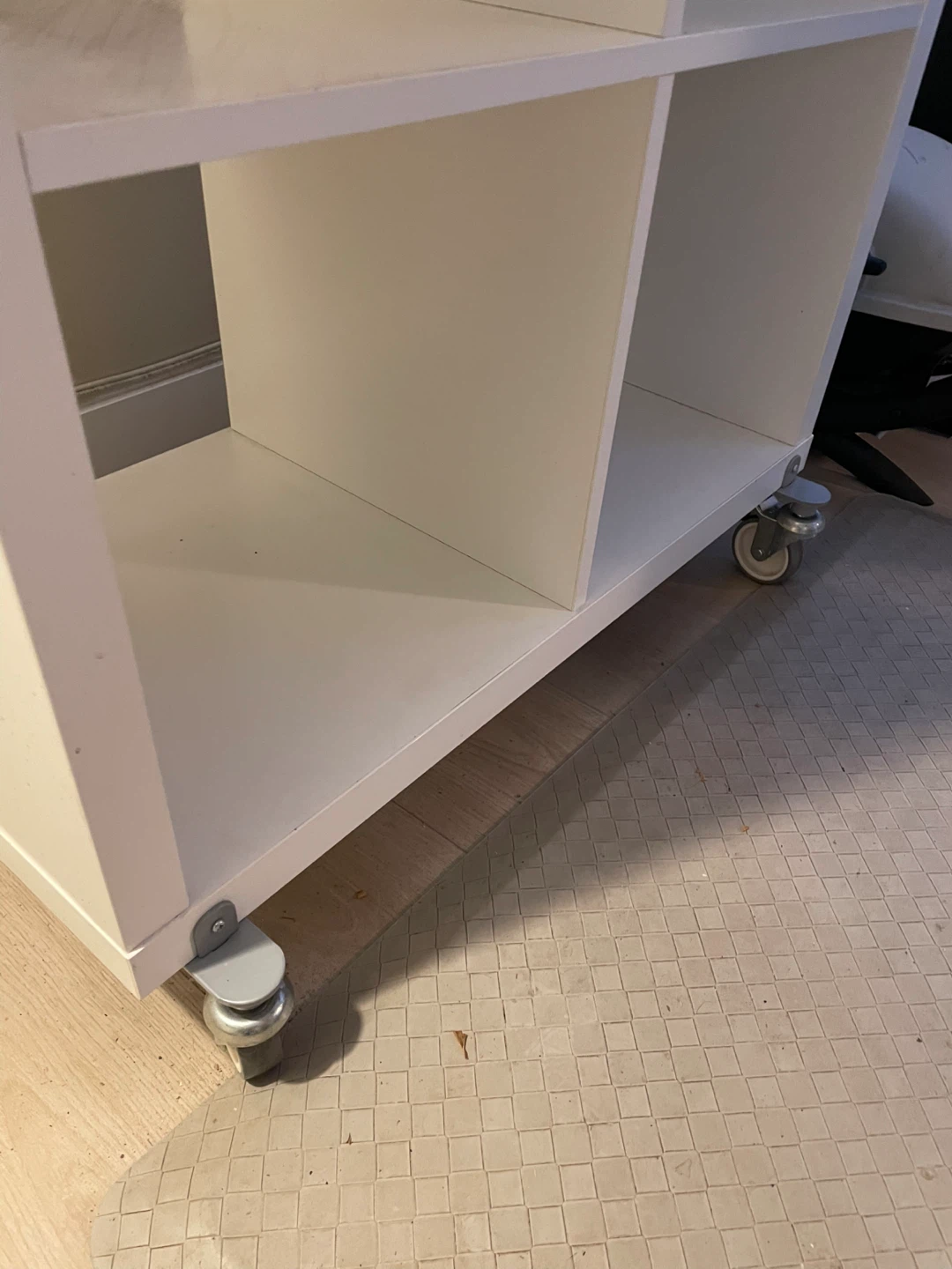 Wood Rolling Shelf - photo 2