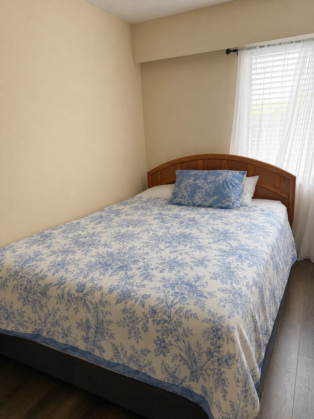 Wooden Queen Bed Frame