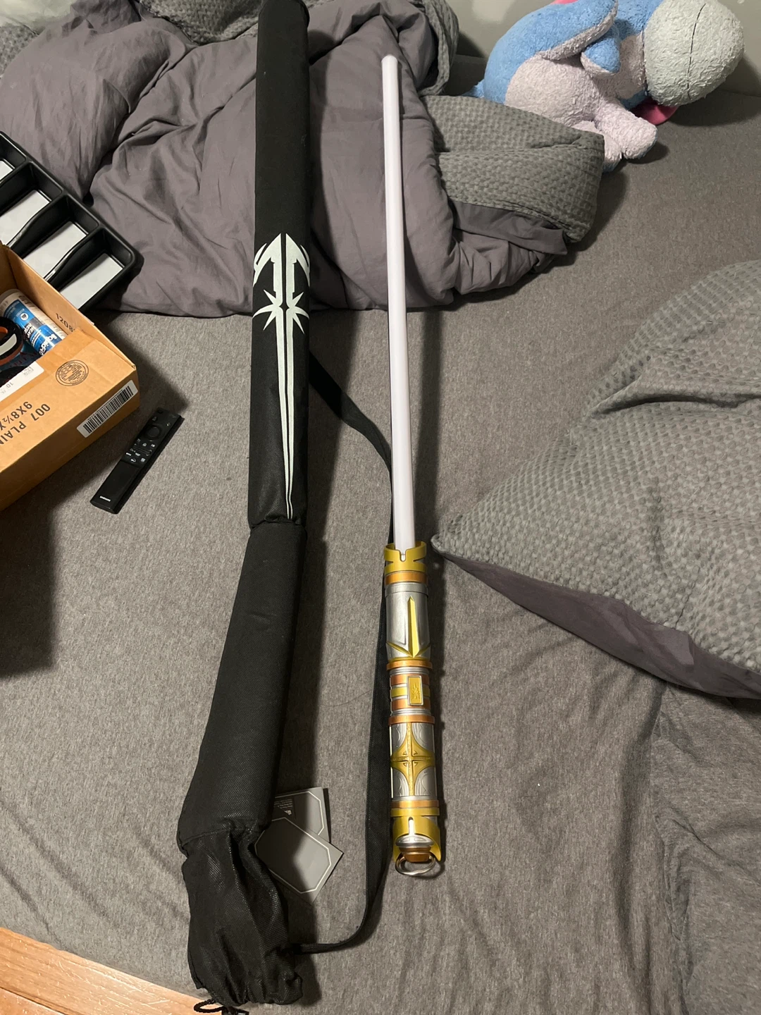 Star Wars Lightsaber Disney Savi’s Workshop (read description)