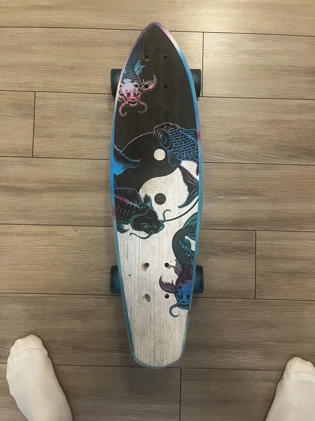 Cruiser Skateboard with Koi Fish Yin Yang Design