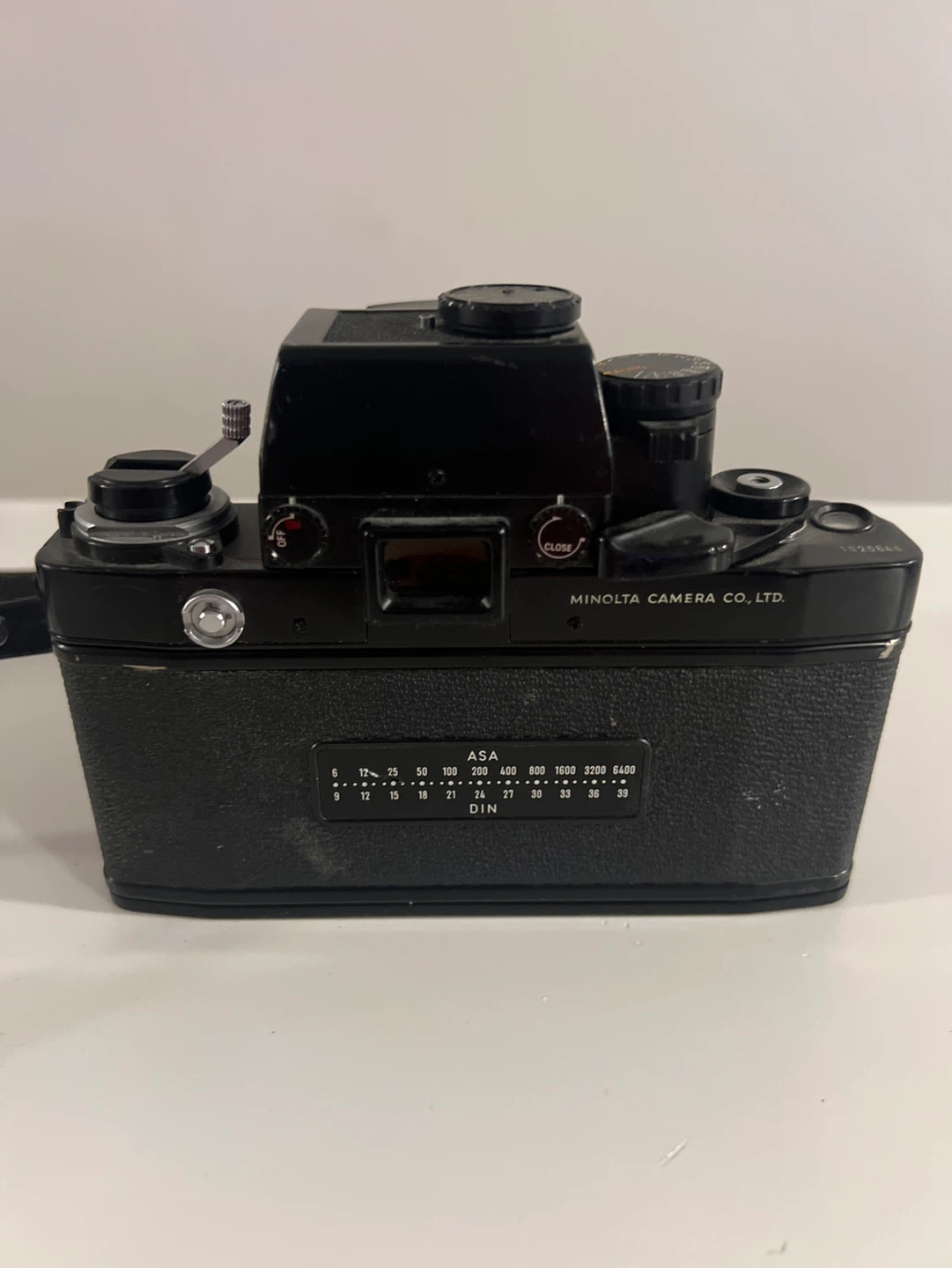 Minolta X-1 SLR Film Camera with Rokkor 50mm Lens - photo 3