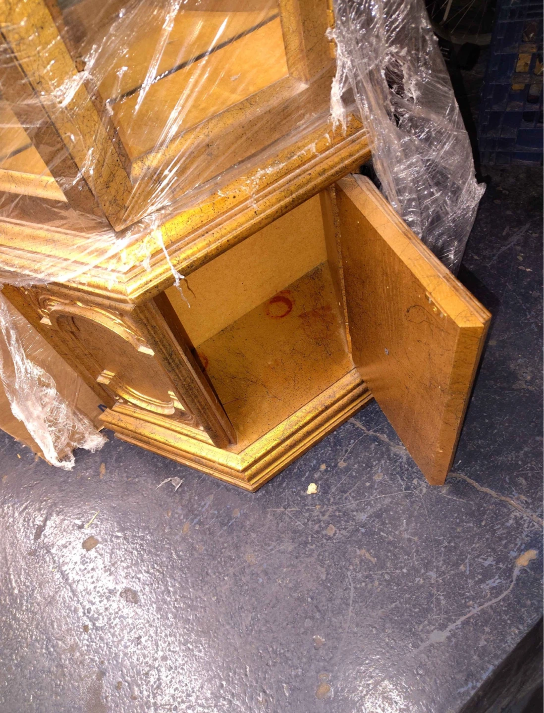 Antique Display Curio Cabinet with Glass Doors - photo 4