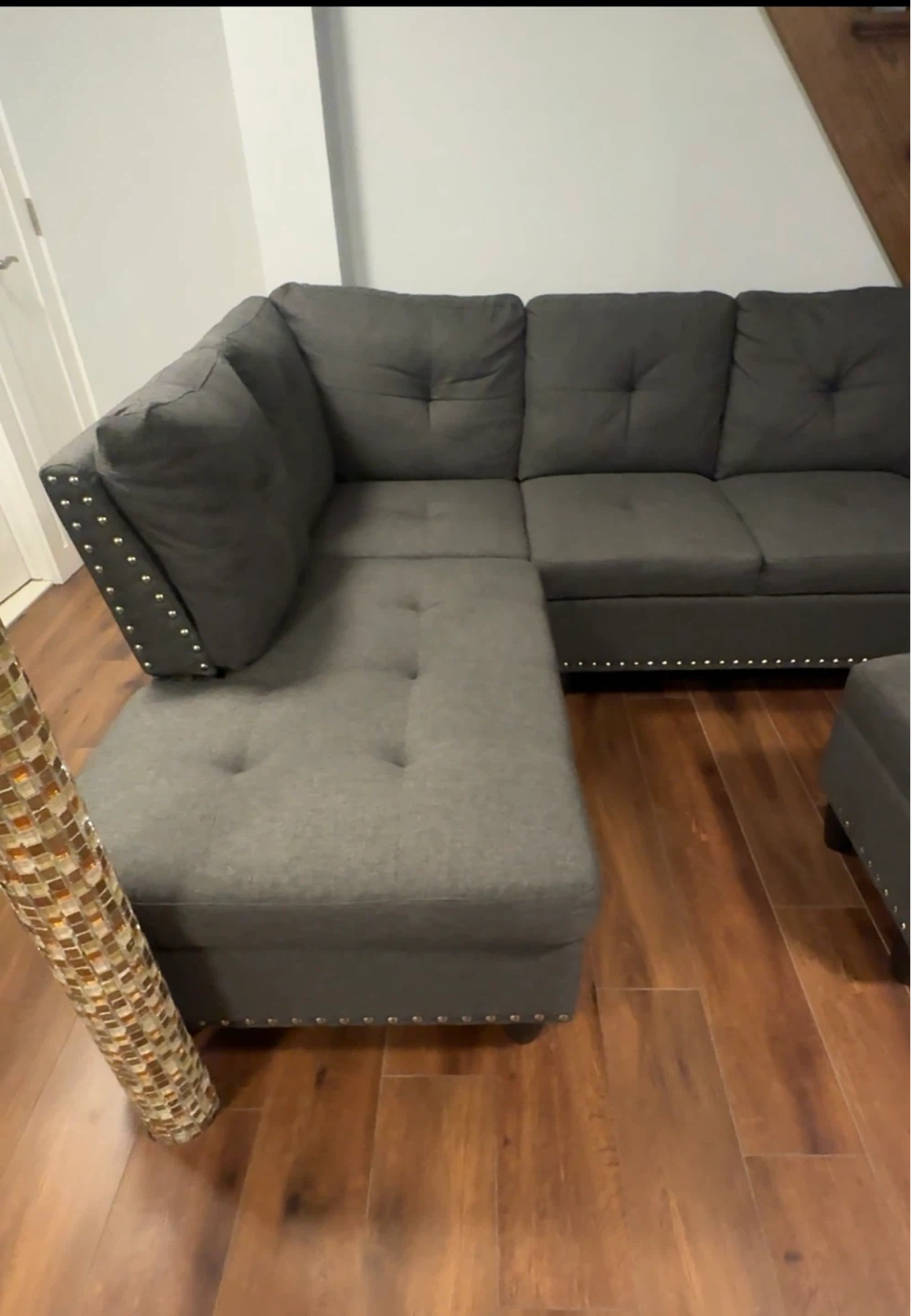 Dark Gray Tufted Sectional Sofa with Ottoman - photo 4