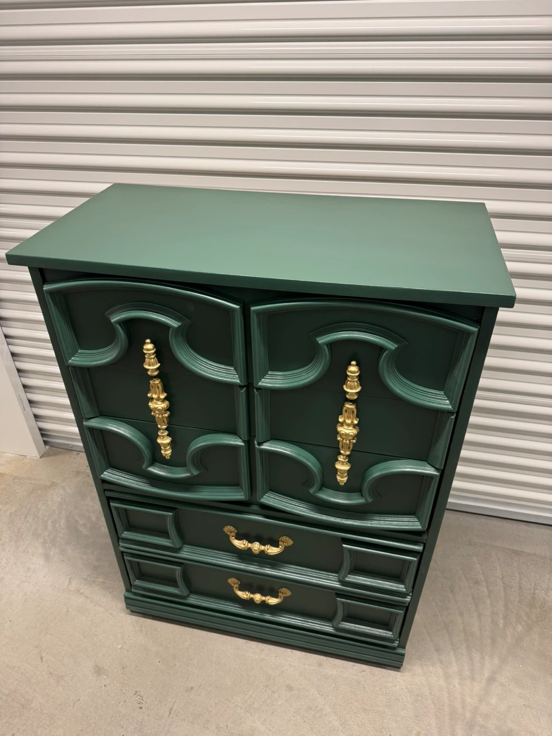🚨Free Delivery NY/NJ Green Solid Wood Dresser - 5 Drawers - photo 3