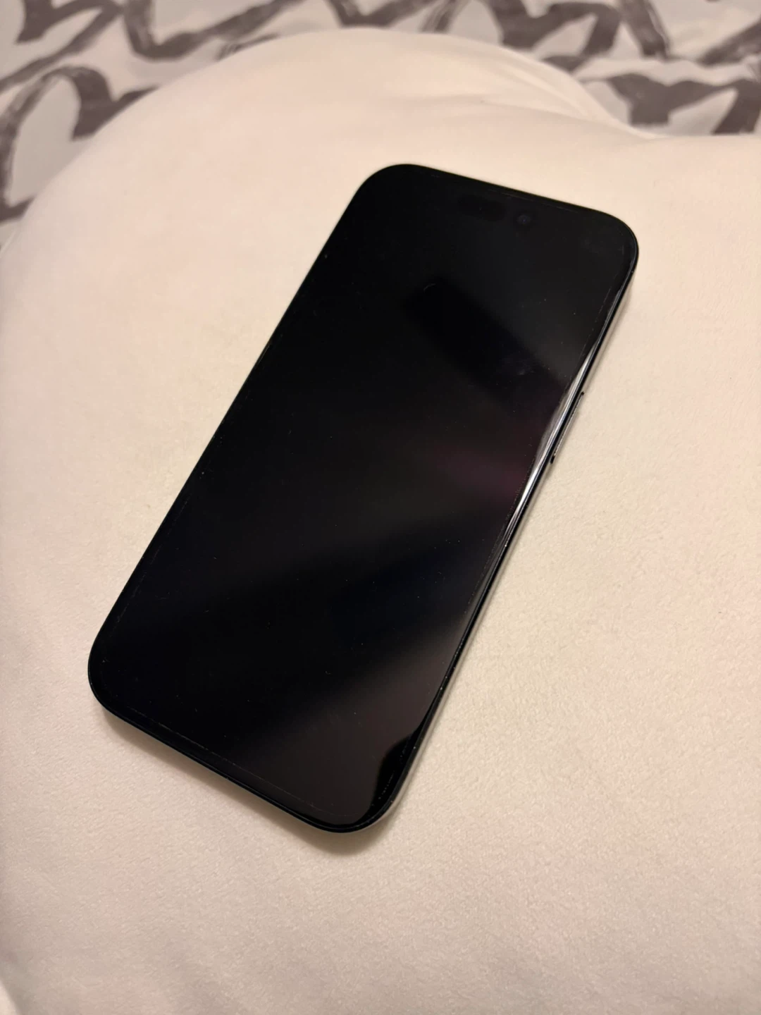 Apple iPhone 15