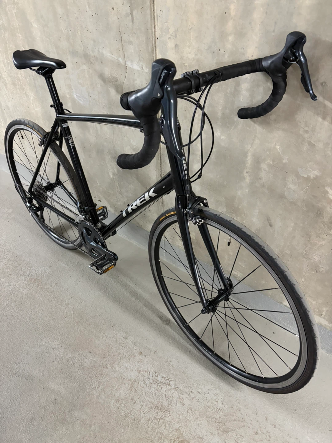 Trek Domane AL3 Road Bike (60/XL) - photo 2