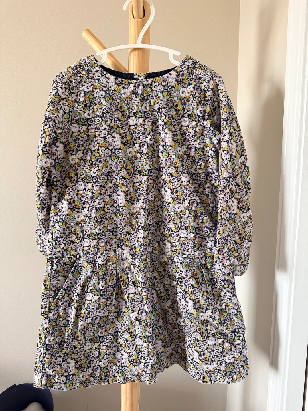 Girl’s Dresses - photo 5