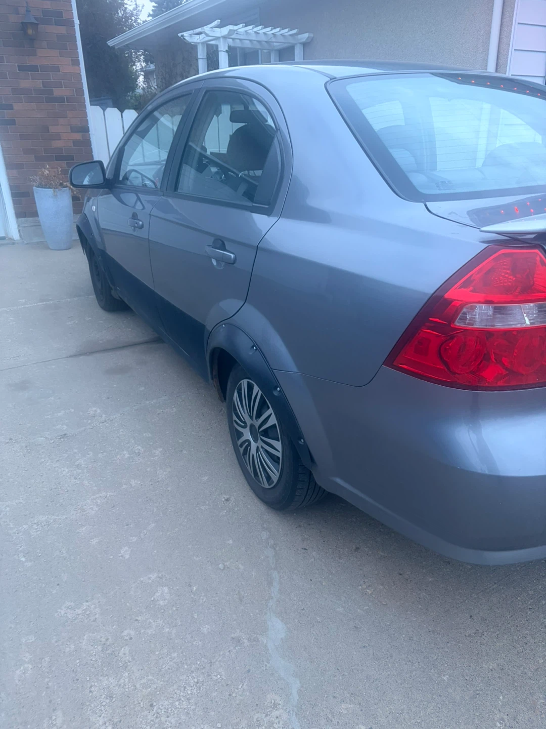 2008 Pontiac Wave SE - photo 2