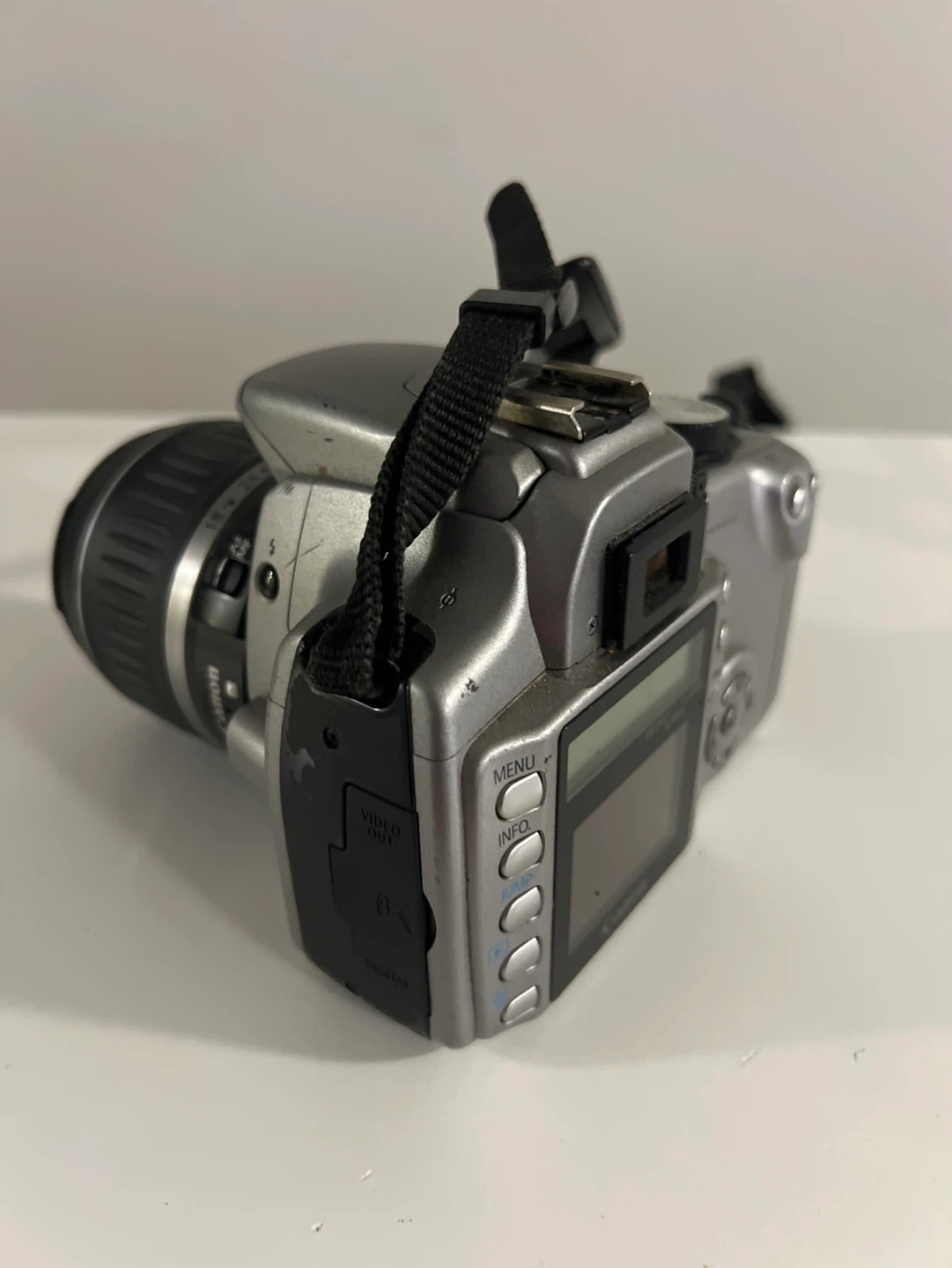 Canon EOS Rebel XT Digital Camera with 18-55mm Lens - photo 4