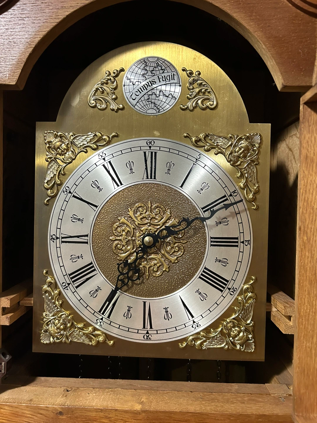 Oak Grandfather Clock with Chimes and Pendulum - photo 4