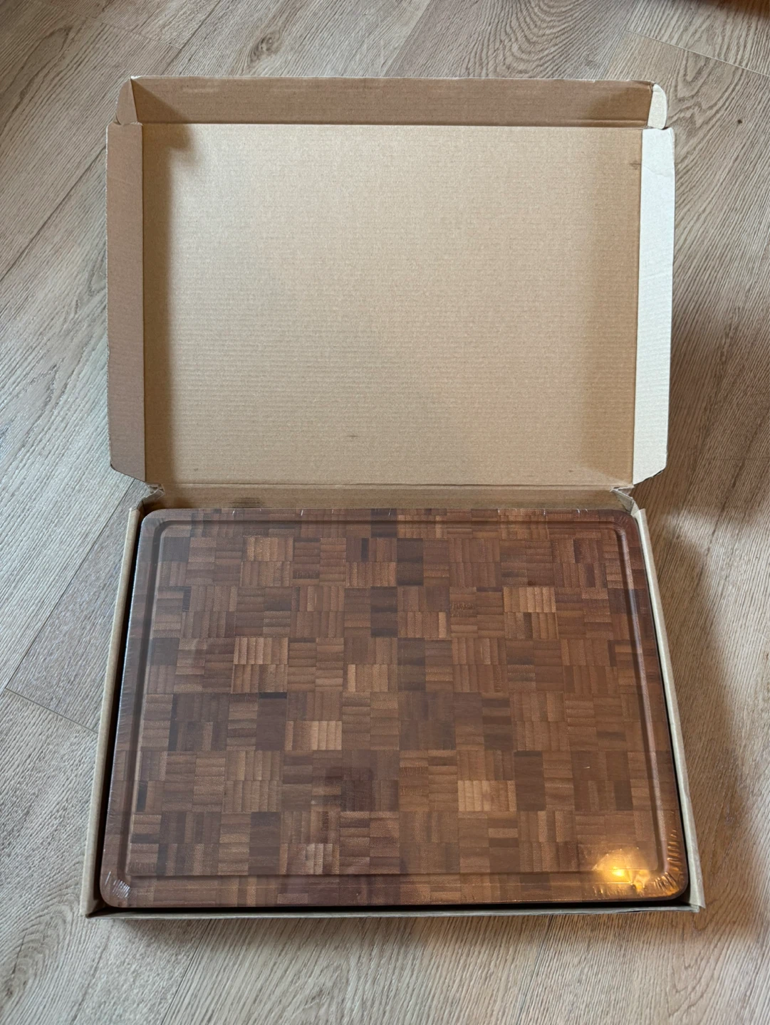 NEW Cactus and Cubby Premium Bamboo Cutting Board - Sealed - photo 2
