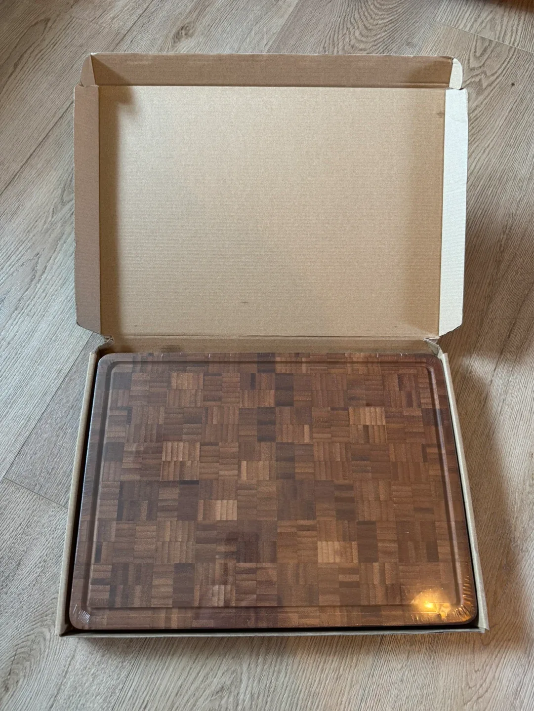NEW Cactus and Cubby Premium Bamboo Cutting Board - Sealed - photo 2