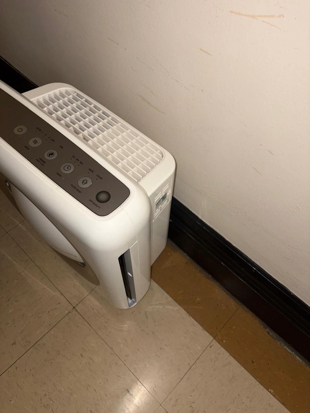 Couple Coway Air Purifier - photo 2