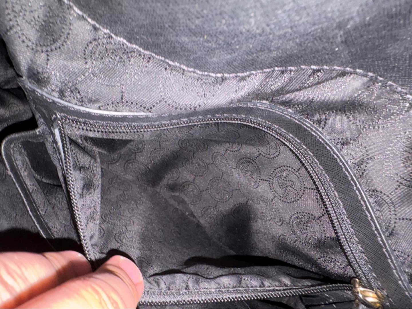 Michael Kors Black Leather Satchel Bag - photo 4