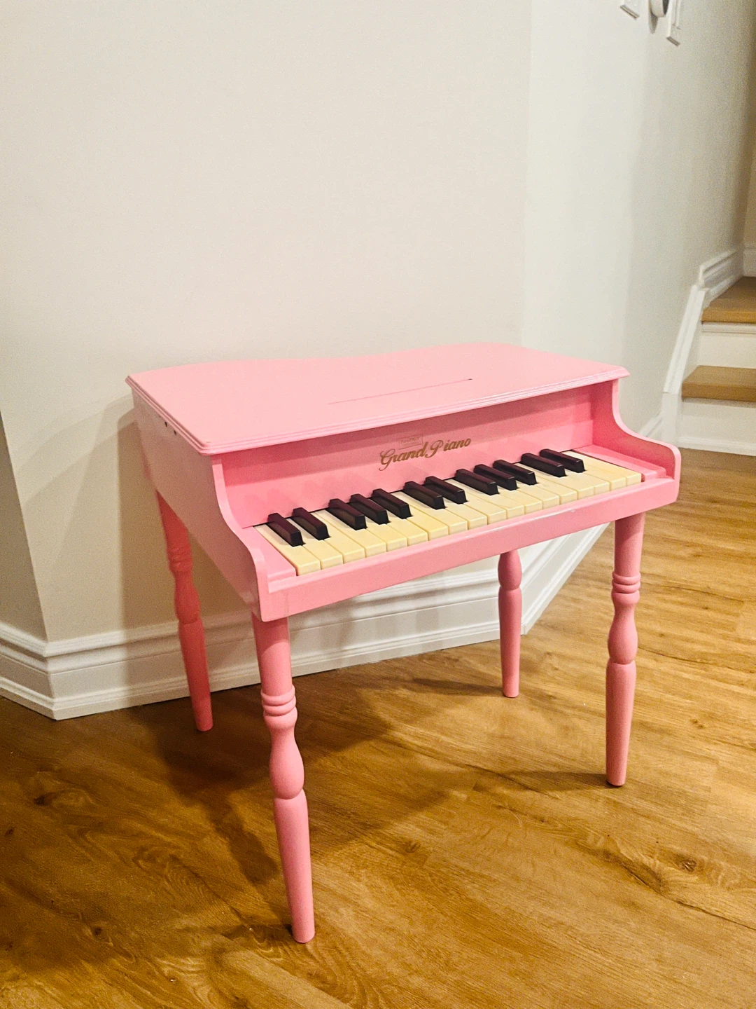 First Act Discovery Child's Grand Piano