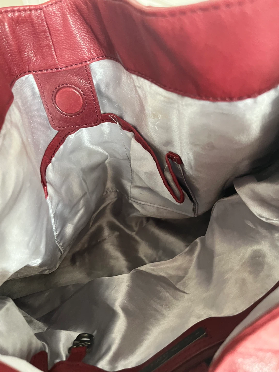 Red Leather Shoulder Bag - photo 2