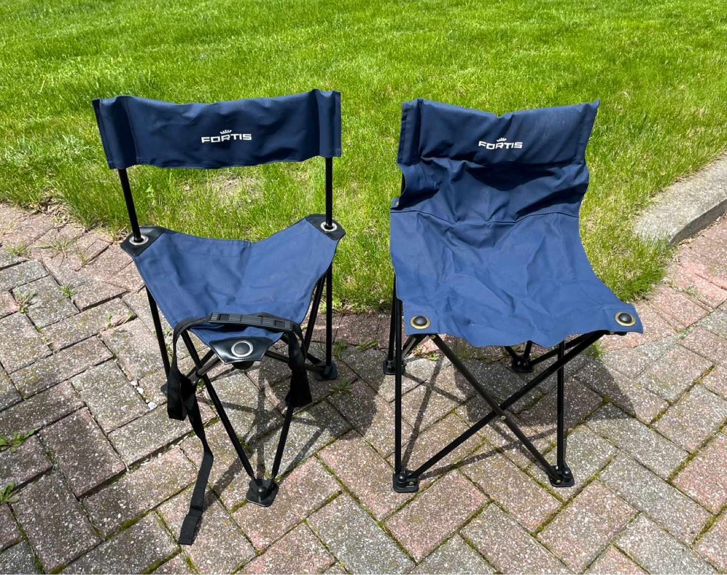 Fortis Navy Blue Camping Chairs (2 Chairs)