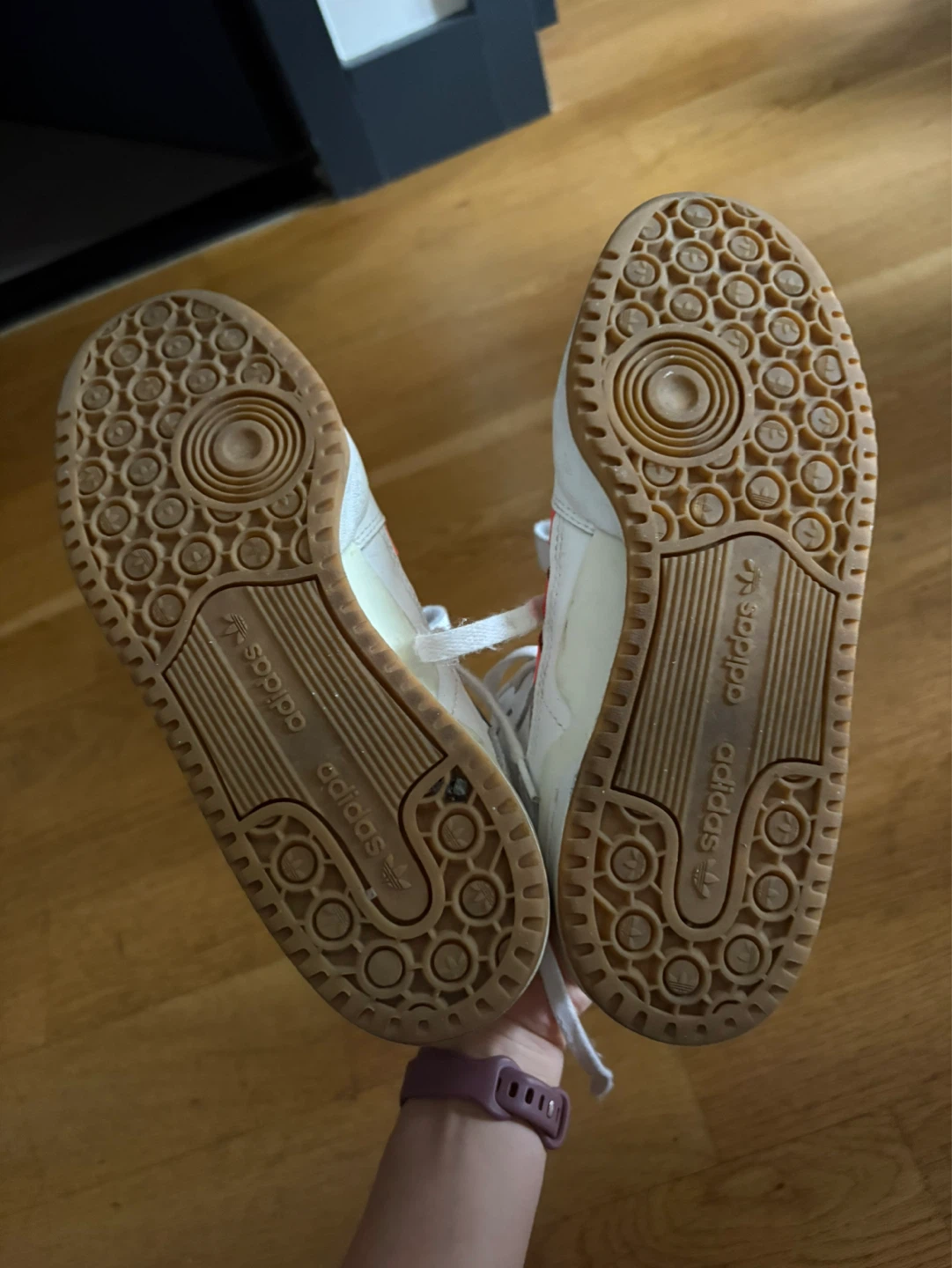 Women's Size 7 Adidas - photo 4