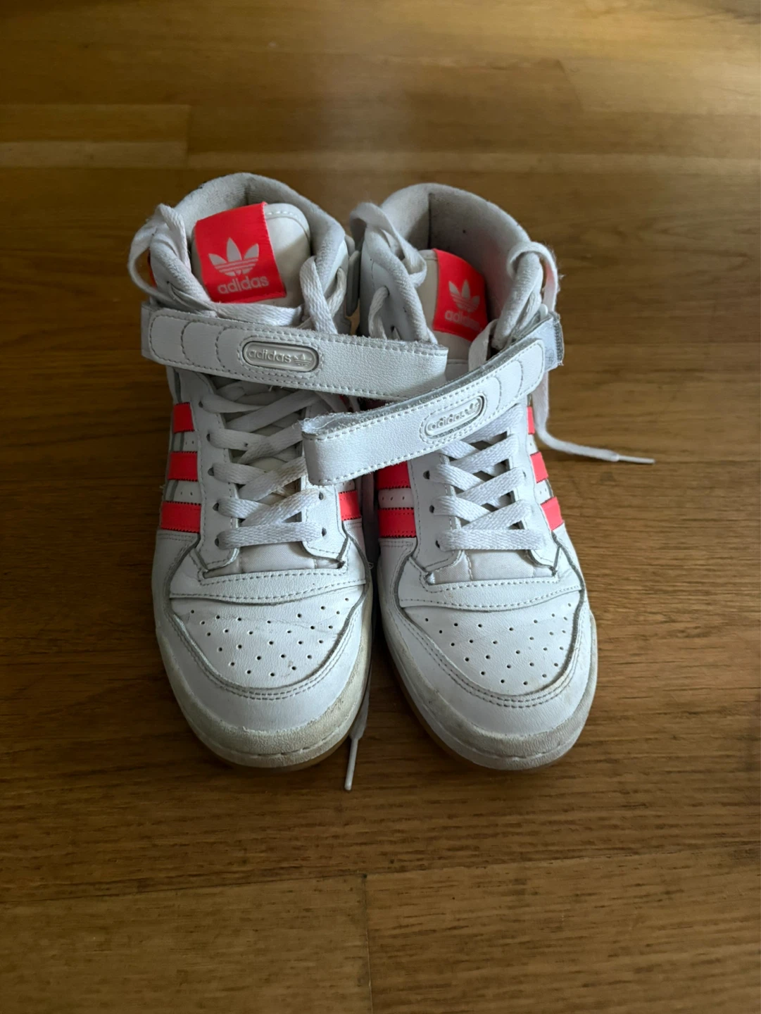 Women's Size 7 Adidas