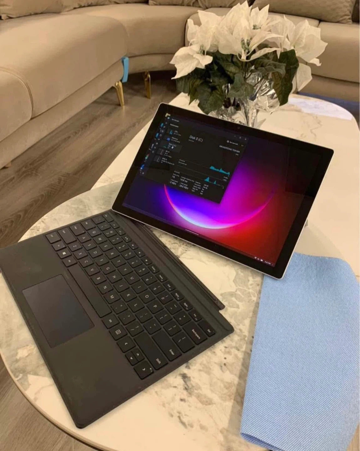 Surface Pro 5, i7  Touch Screen Used as a Laptop and Tablet