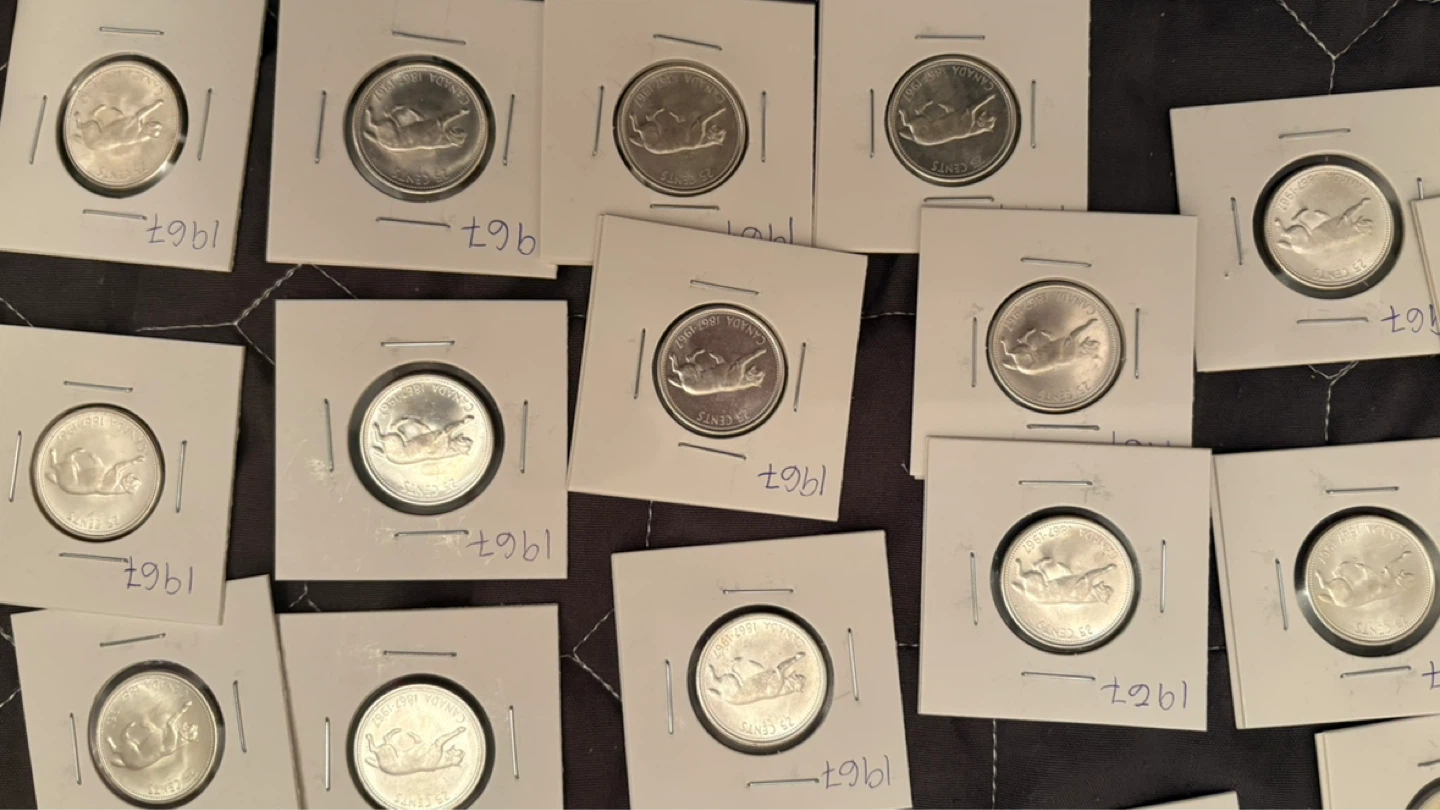 1967 Canadian 25 Cent Coins (Lot of 10) - photo 2