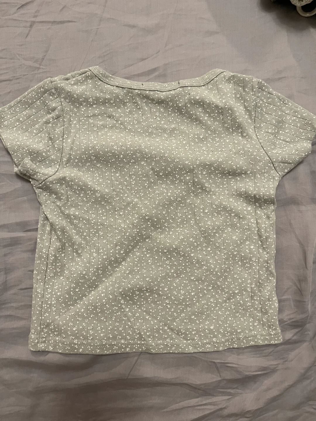 Brandy Melville Sage Green Floral Ribbed Henley Crop Top - photo 2
