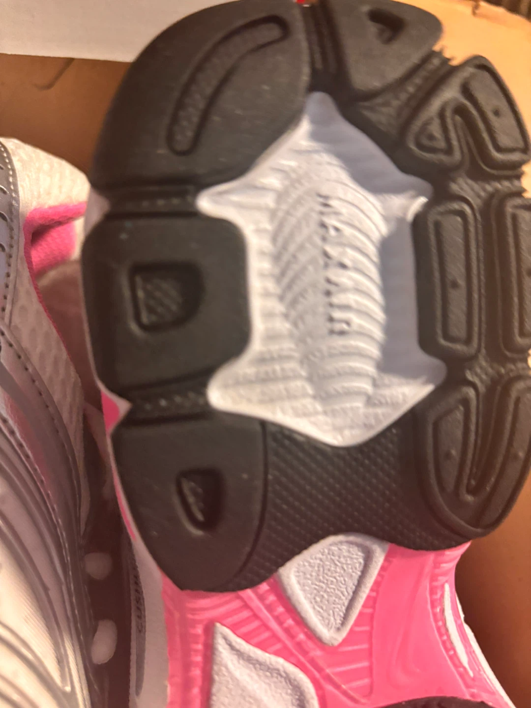 Nike Air Max Moto 2K Women's Running Shoes - photo 2