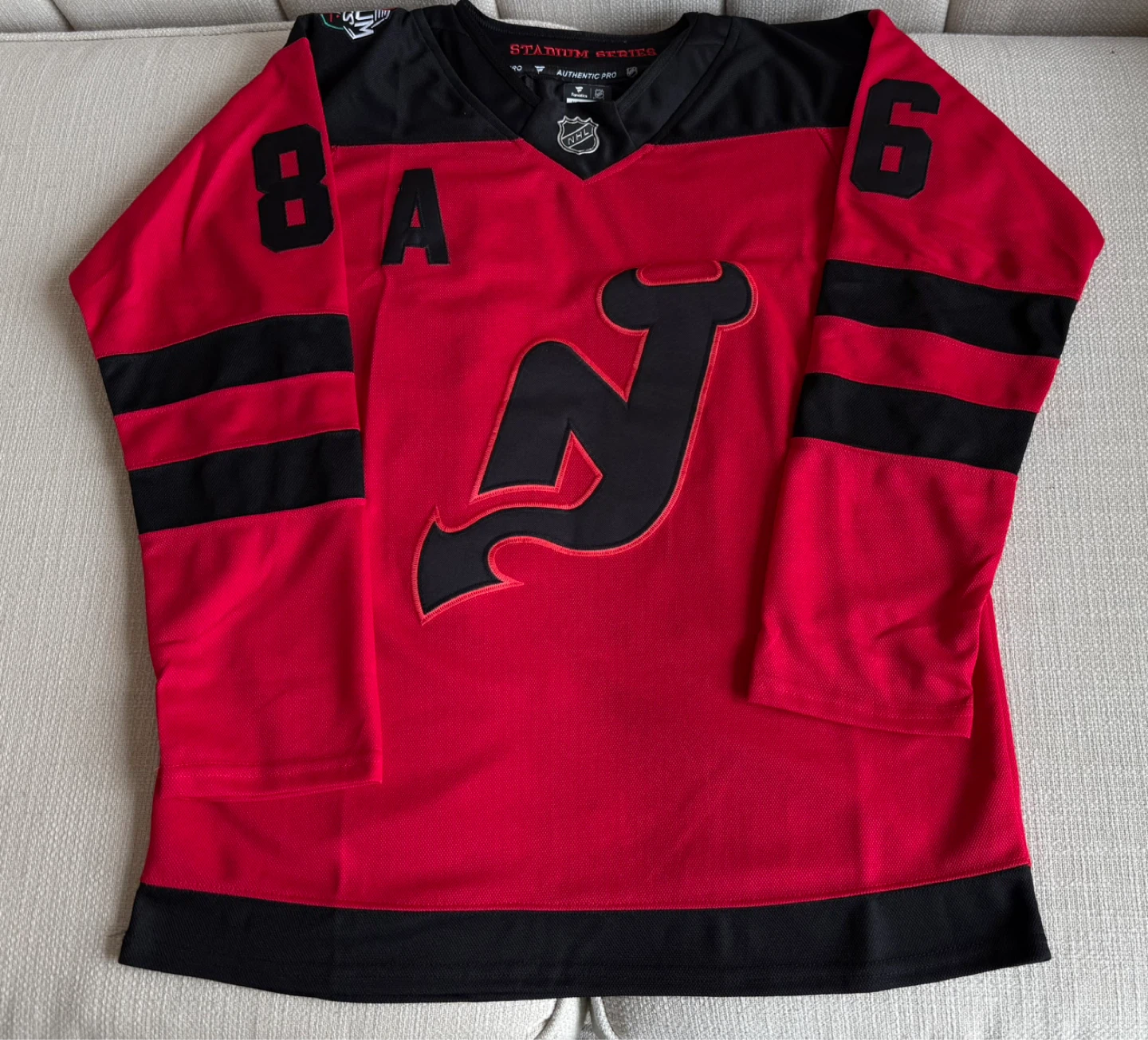New Jersey Devils Hughes #86 Hockey Jersey