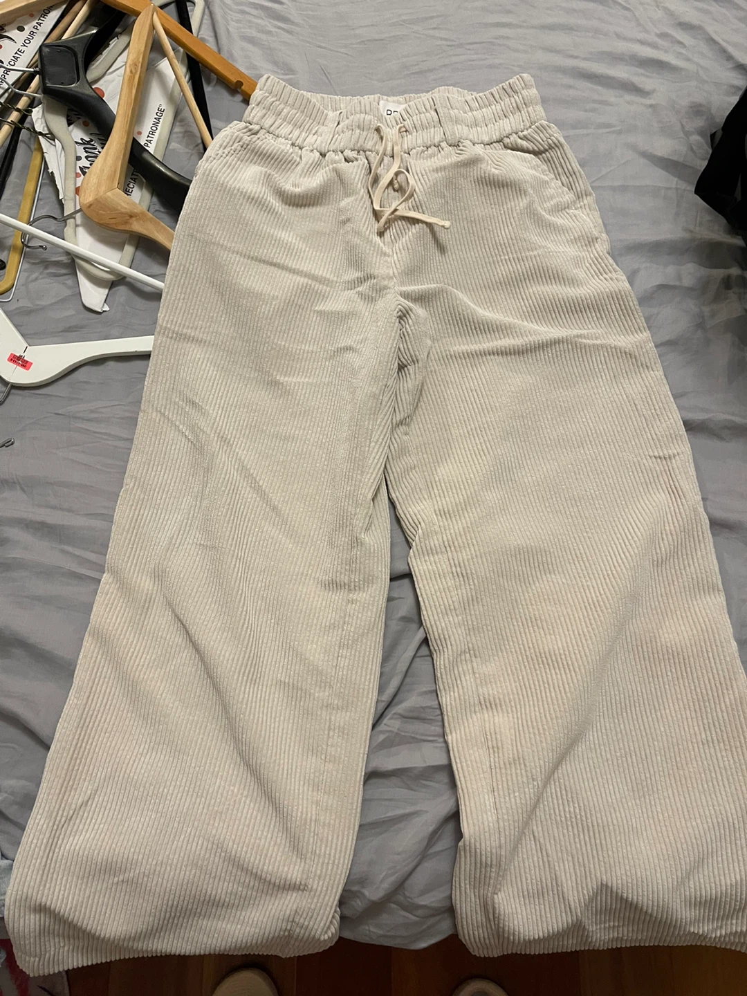 Urban Outfitters BDG Corduroy Pants Beige Size M