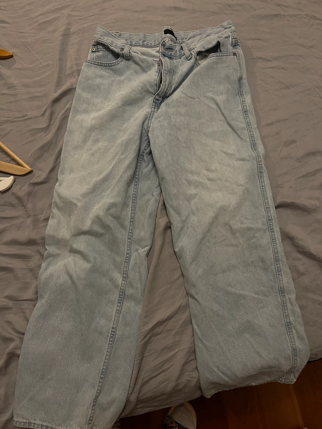 Uniqlo Jeans Wide Straight Light Wash Denim