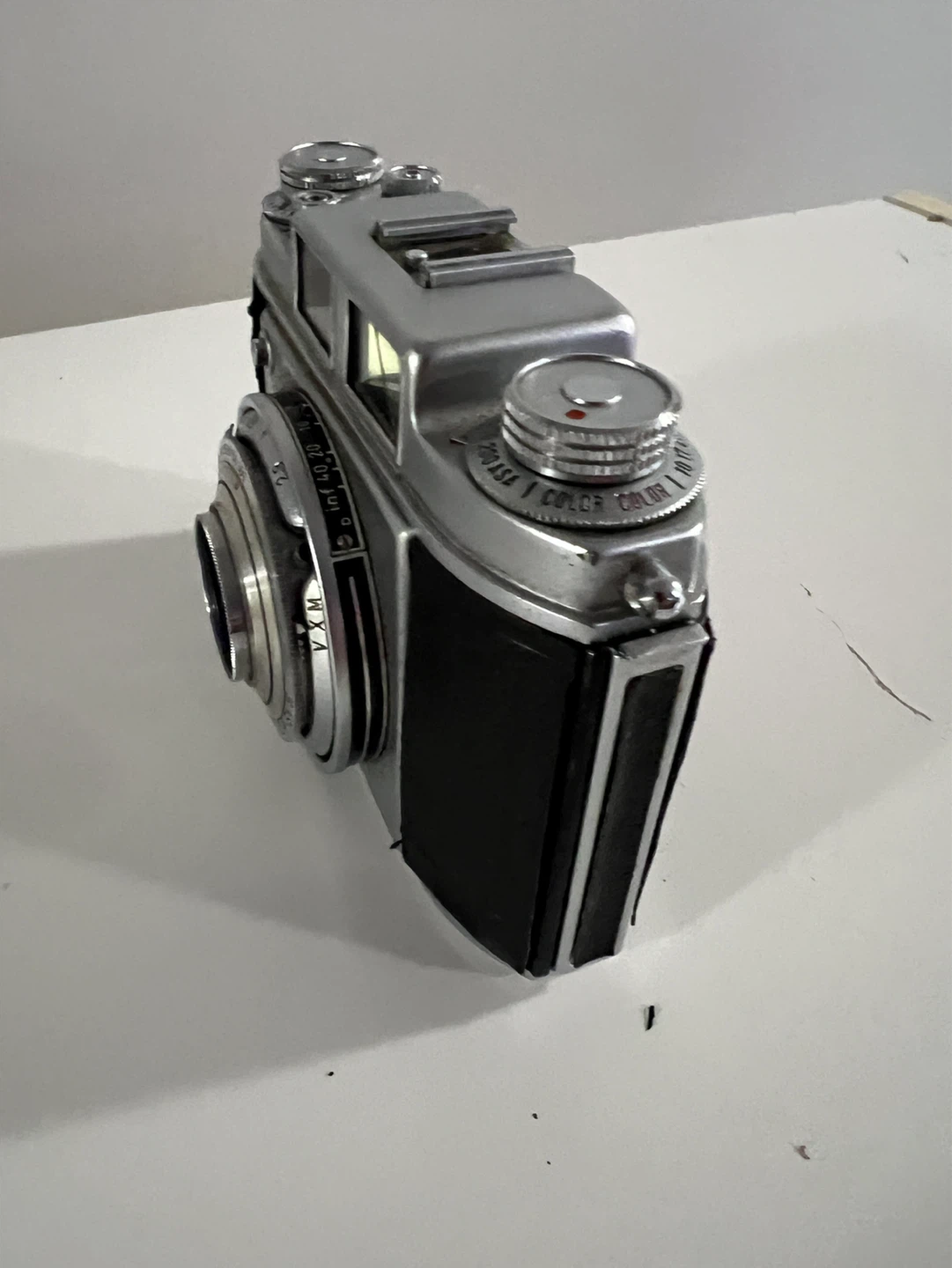 Baldina 35mm Film Camera with Leather Case - photo 2