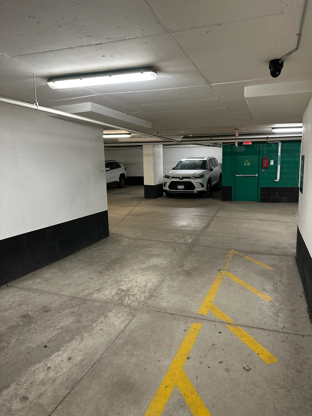Parking Spot Rental - P5 Level - photo 3
