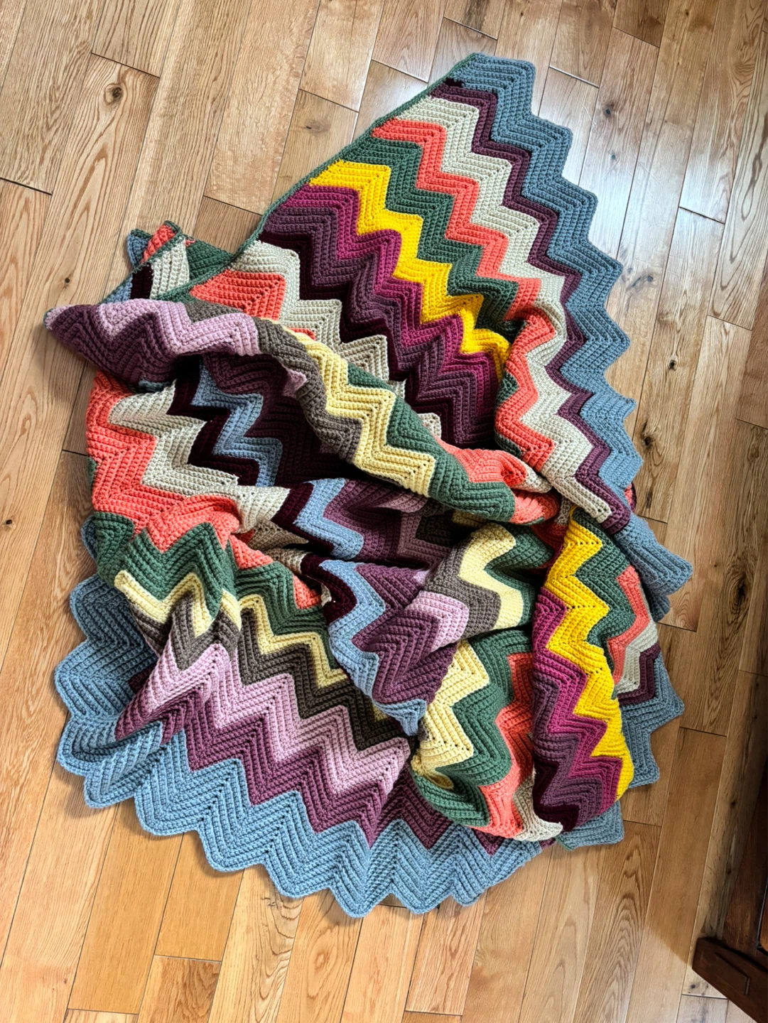 Vintage Handmade Crochet Afghan-approx. 62"x 62" - photo 4