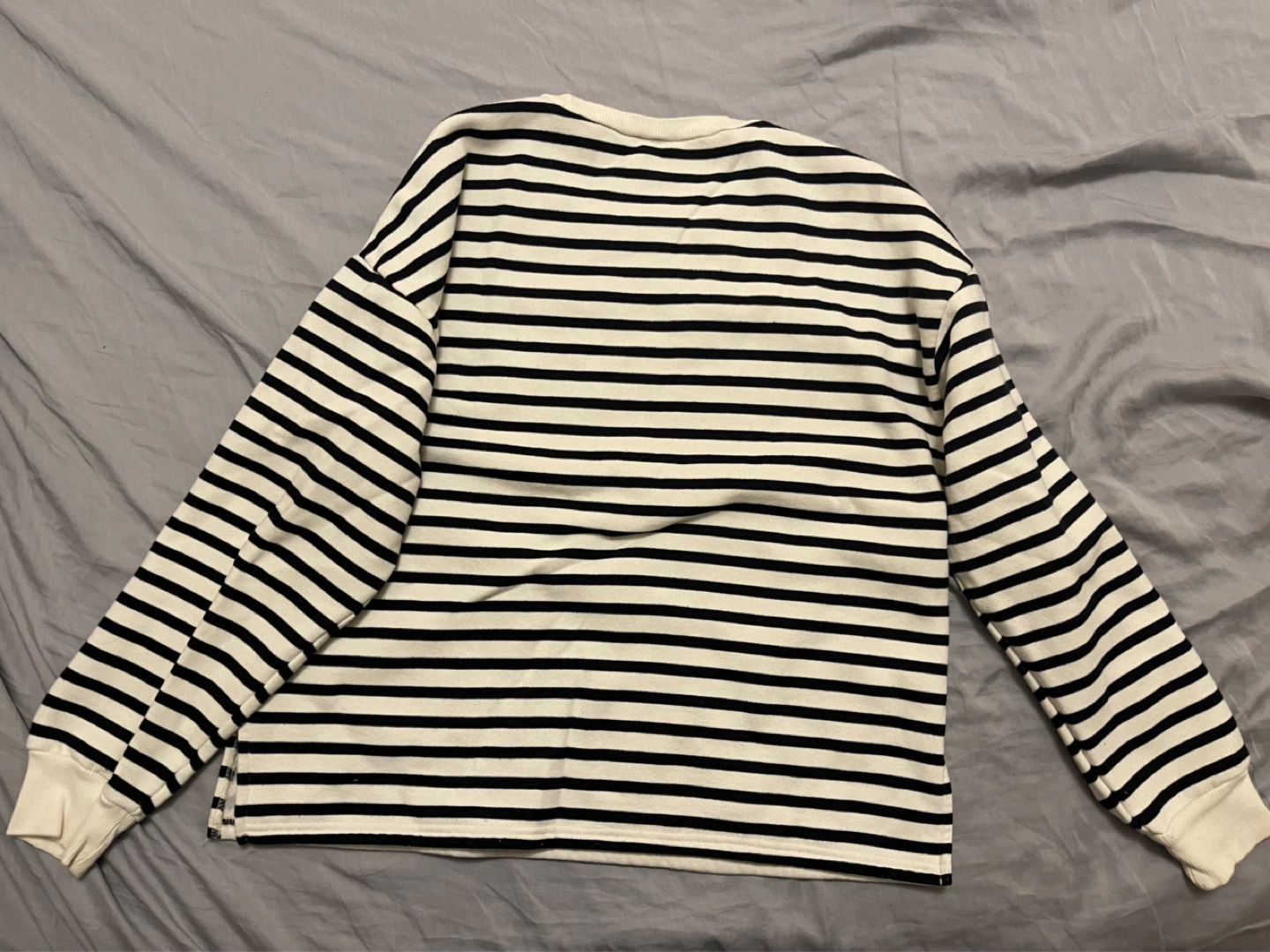 ZARA Striped Long Sleeve Sweatshirt - Medium - photo 3