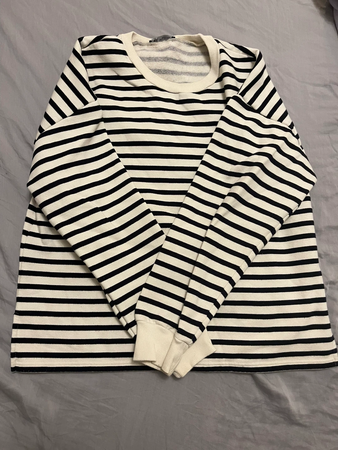 ZARA Striped Long Sleeve Sweatshirt - Medium - photo 4