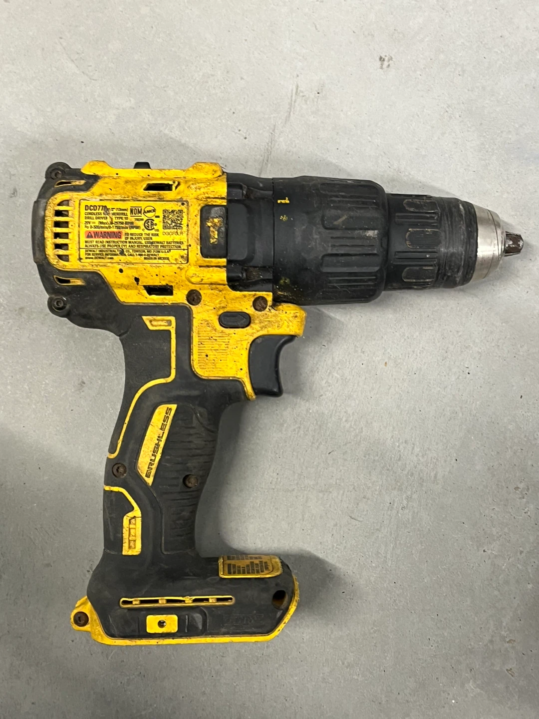 DEWALT DCD778 Cordless Hammer Drill - photo 2