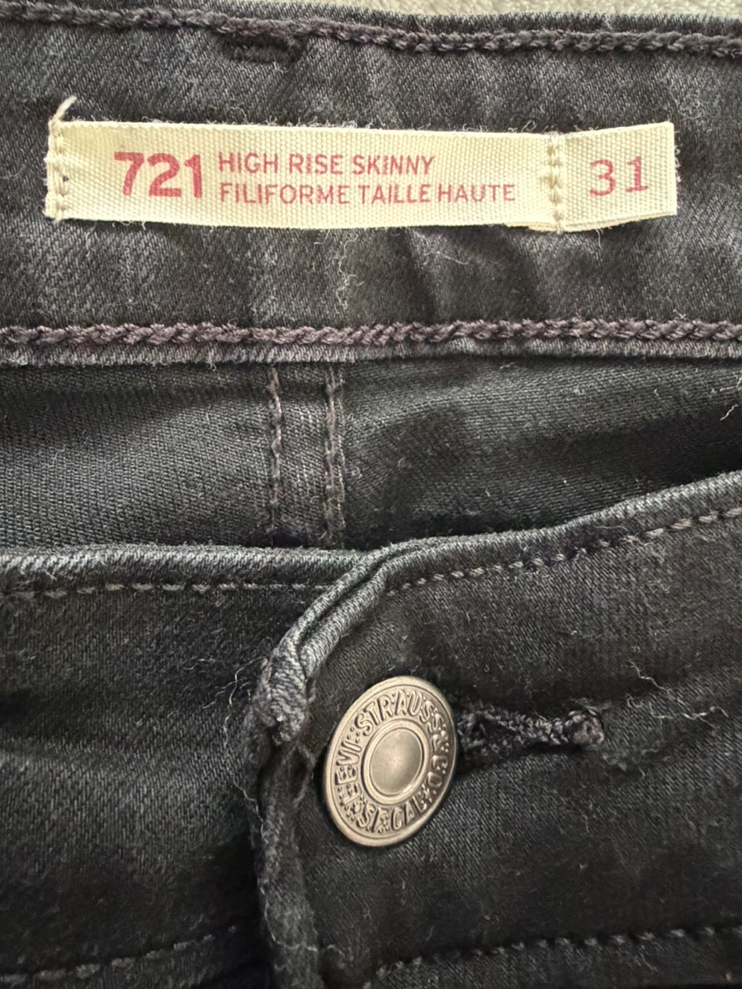 Levi's 721 High Rise Skinny Jeans Black Size 31 - photo 2