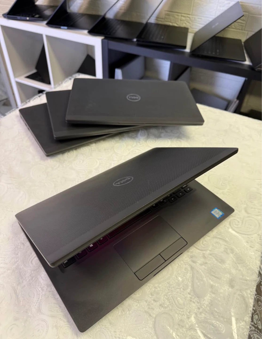 Dell latitude 7400, i5 8 gb Ram 256 SSD storage - photo 3