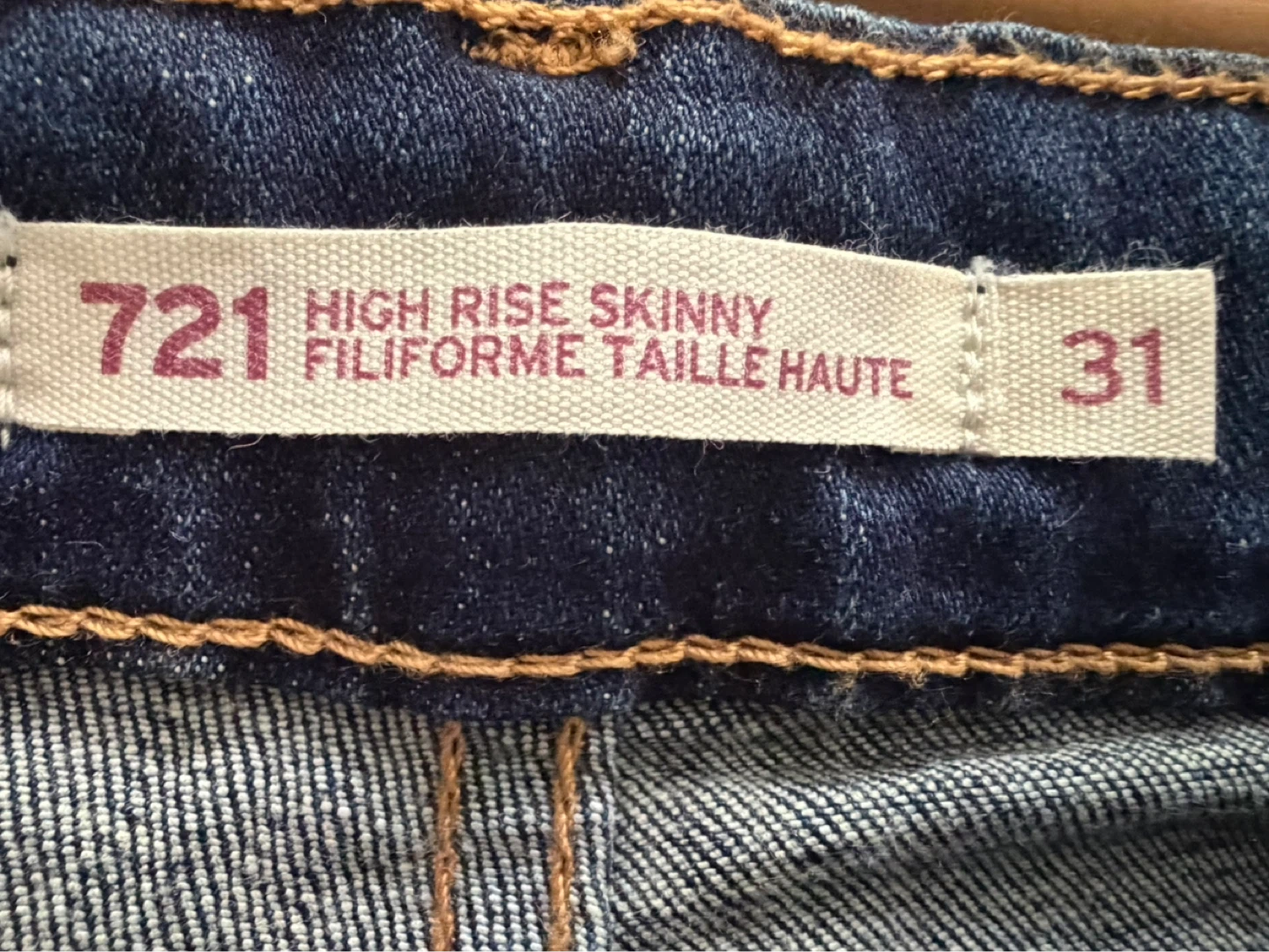 Levi's 721 High Rise Skinny Jeans Size 31 - photo 3
