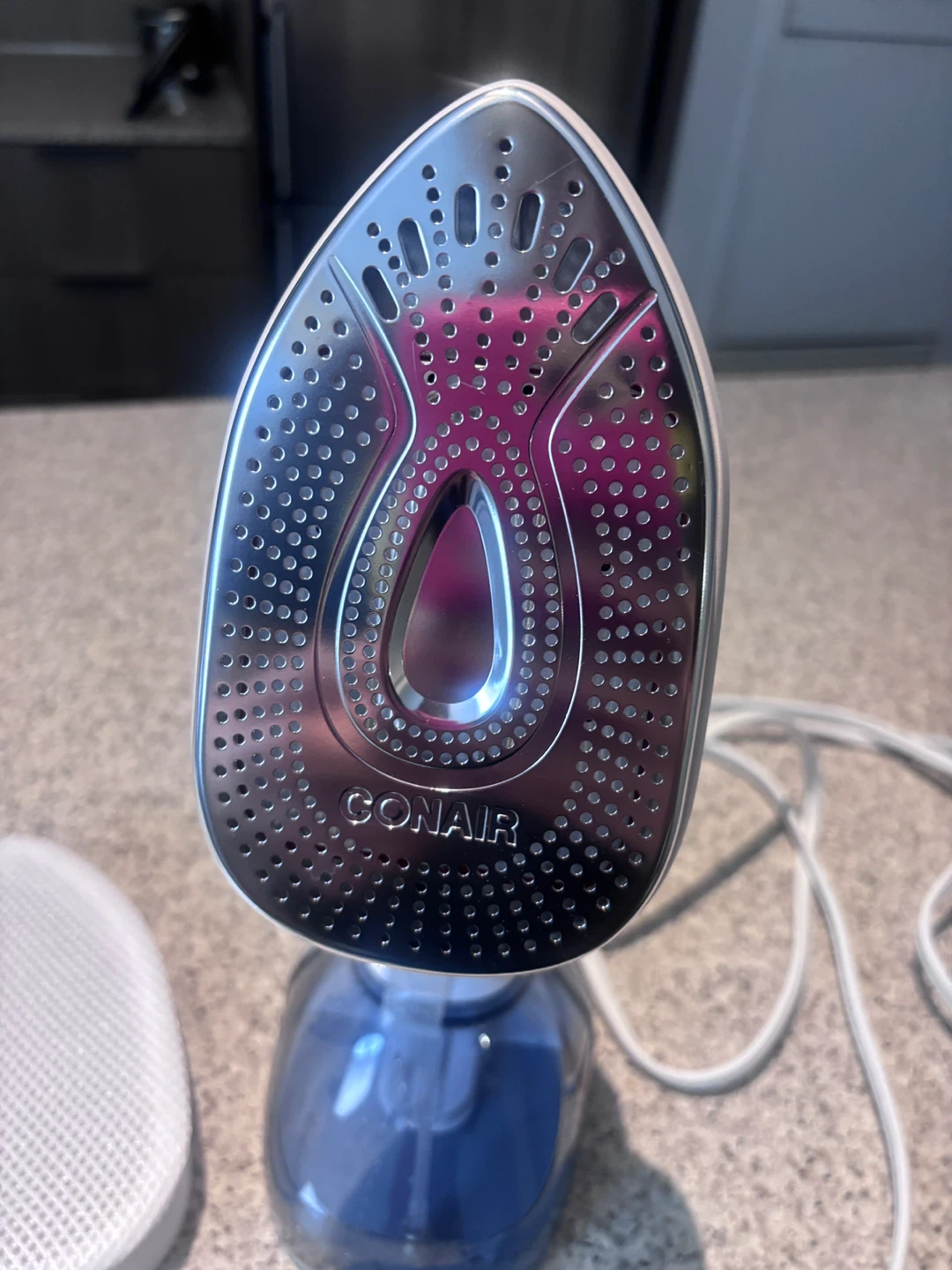 Conair ExtremeSteam Handheld Garment Steamer & Iron (2-in-1) - photo 2