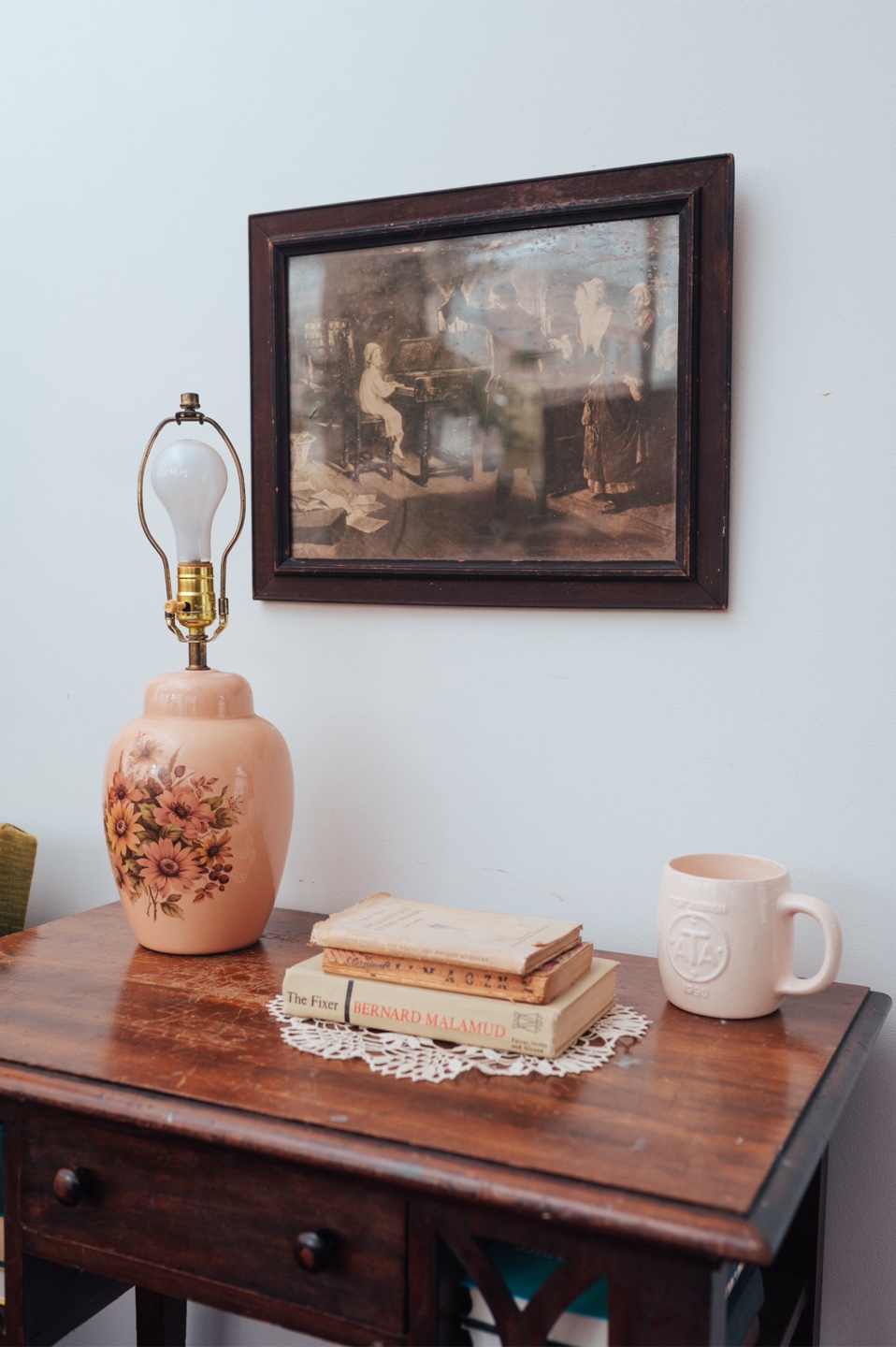 Vintage English Cottage Floral Ceramic Lamps - photo 4