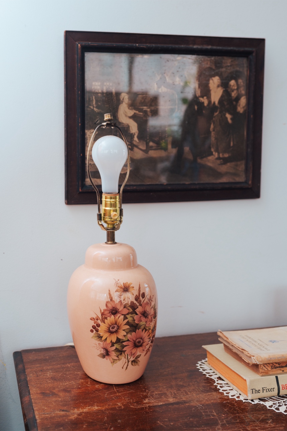 Vintage English Cottage Floral Ceramic Lamps - photo 2