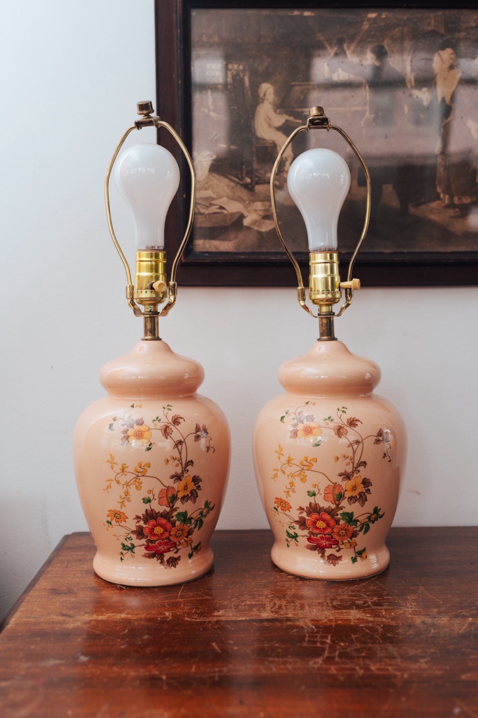 Vintage English Cottage Floral Ceramic Lamps