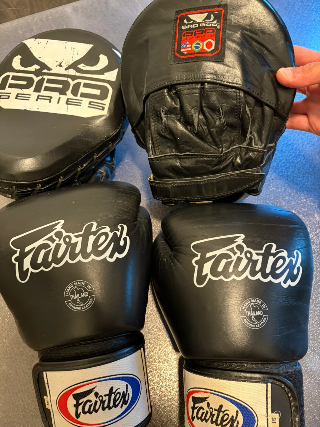 Bad Boy Pro Series Focus Mitts & Fairtex 16oz Gloves