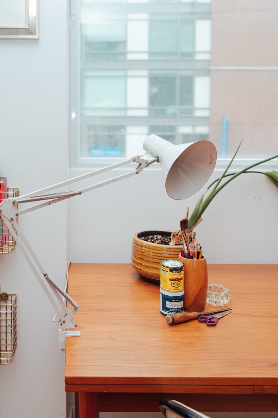 1970s Italian Modernist Style Articulating Lamp