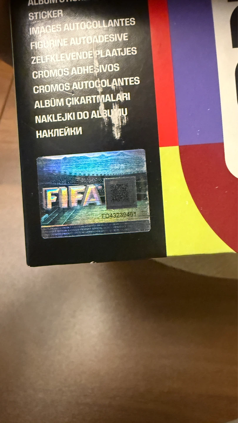 HARDCOVER Panini World Cup album + 104 envelope box - photo 4