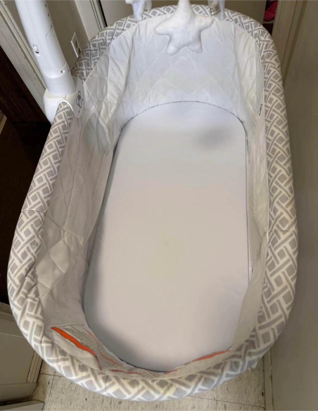 Delta Children Deluxe Sweet Dreams Bassinet - photo 2