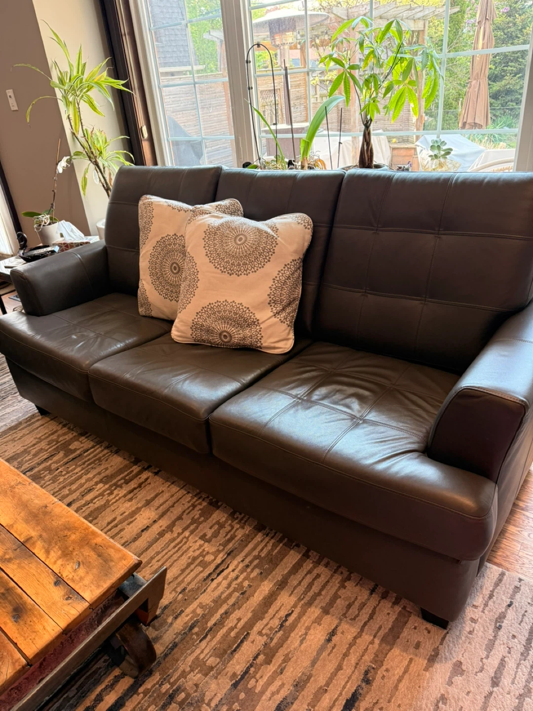 Charcoal Grey Leather Sofa, loveseat and armchair - photo 3